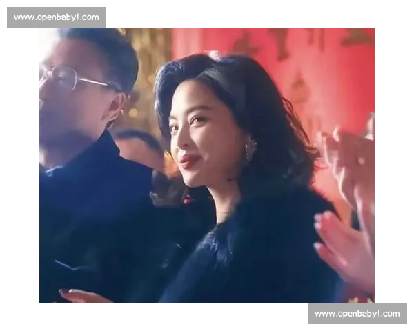 辛芷蕾威尼斯听译名场面:一句 “啥呀” 松弛感封神